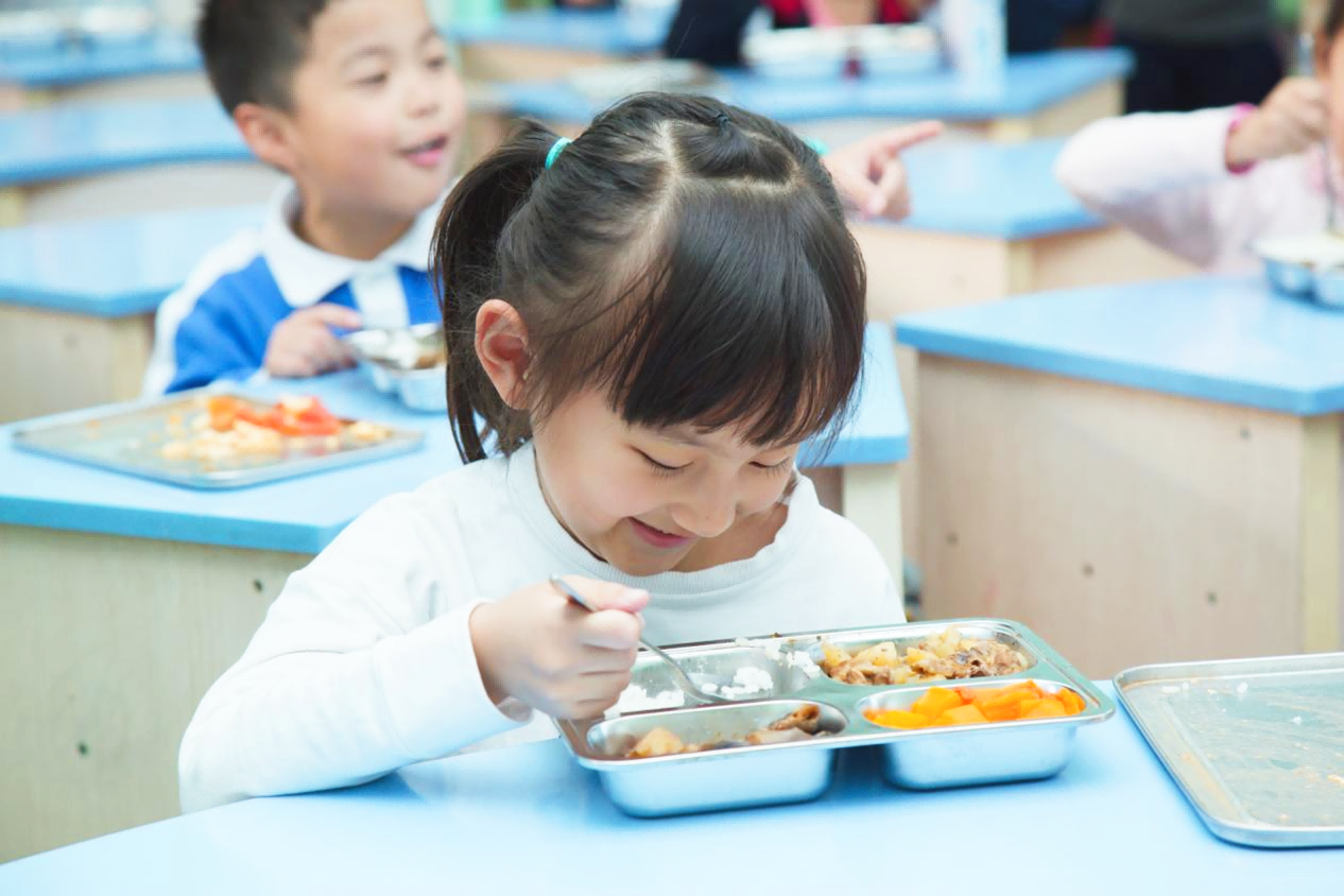 深圳欢筷营养配餐为每个孩子欢“筷”成长而不懈努力 深圳欢筷营养配餐为每个孩子欢“筷”成长而不懈努力